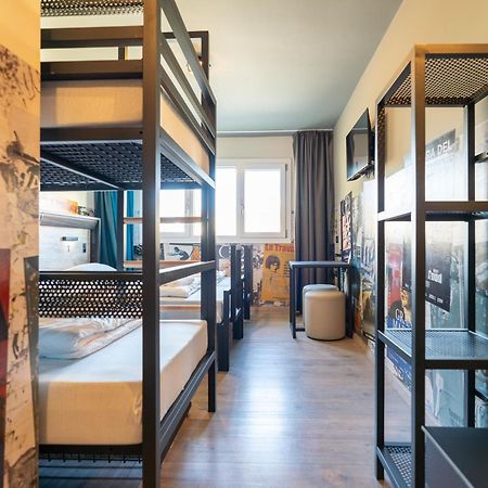 A&O Hostel Firenze Campo Di Marte Kültér fotó