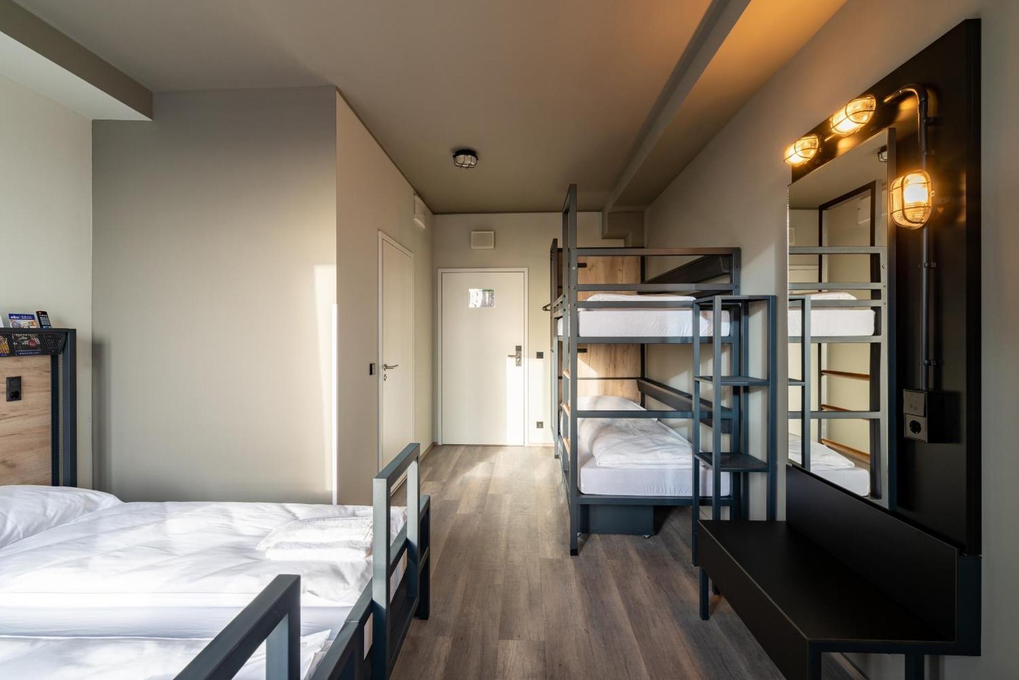 A&O Hostel Firenze Campo Di Marte Kültér fotó