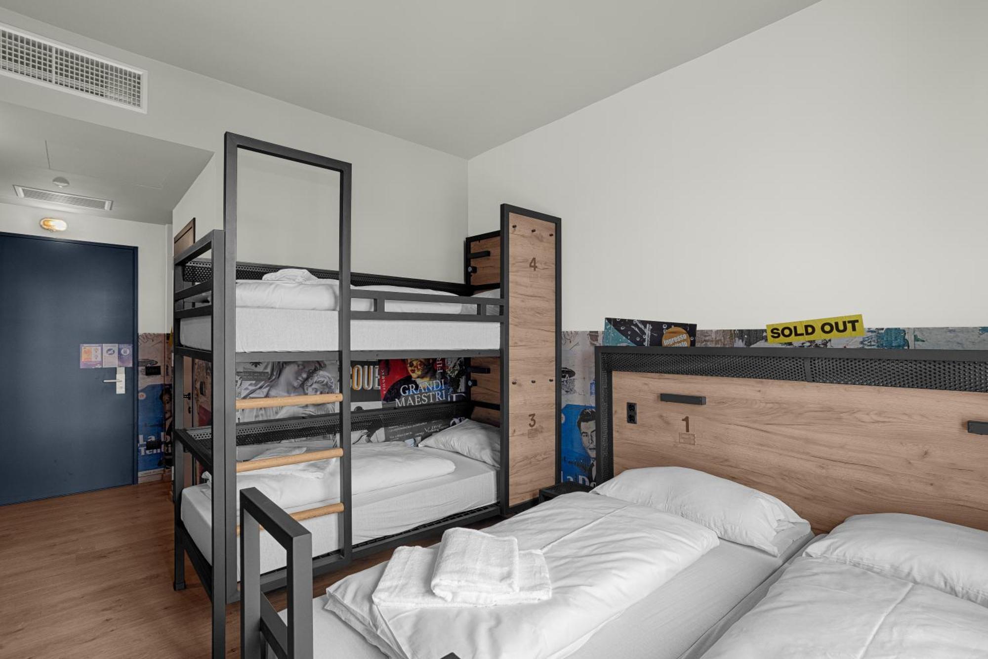 A&O Hostel Firenze Campo Di Marte Kültér fotó